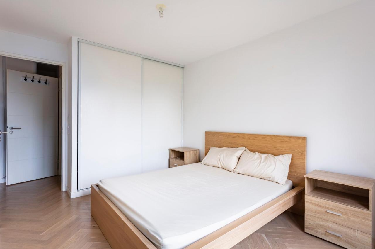 Apart Neuf Quartier Sympa Bois-Colombes Exteriör bild